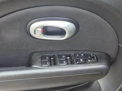 2014 Kia Soul 5dr Wgn Auto +