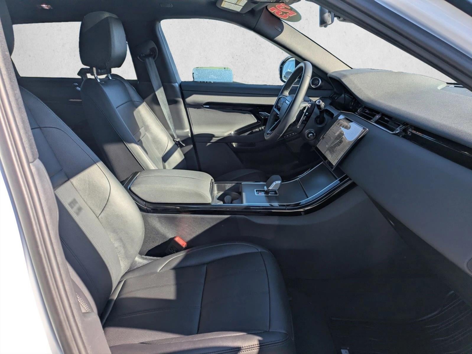 2025 Land Rover Range Rover Evoque Dynamic SE AWD