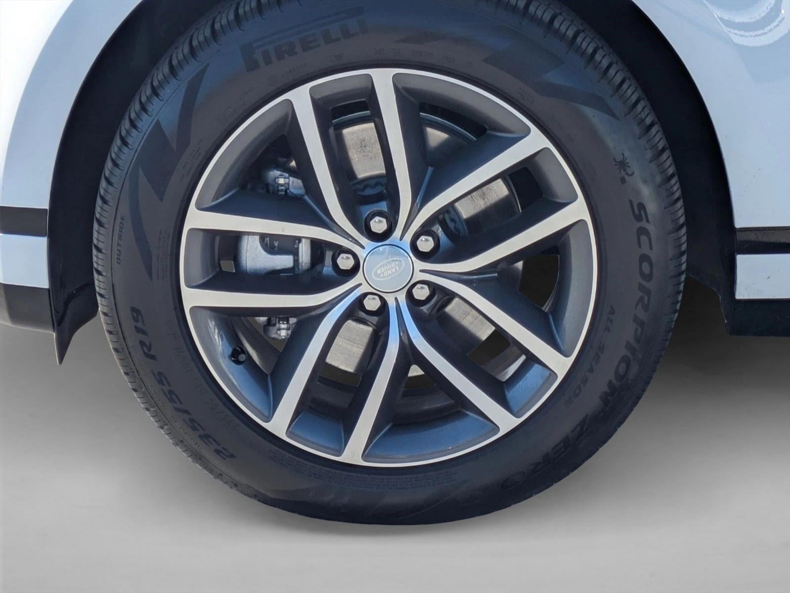 2025 Land Rover Range Rover Evoque Dynamic SE AWD