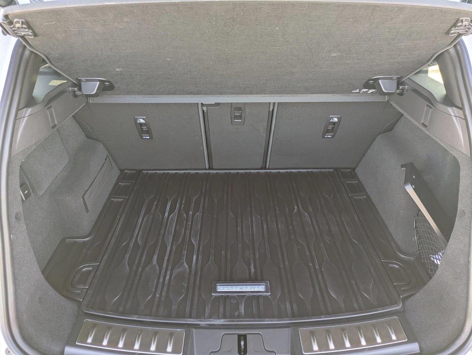 2025 Land Rover Range Rover Evoque Dynamic SE AWD