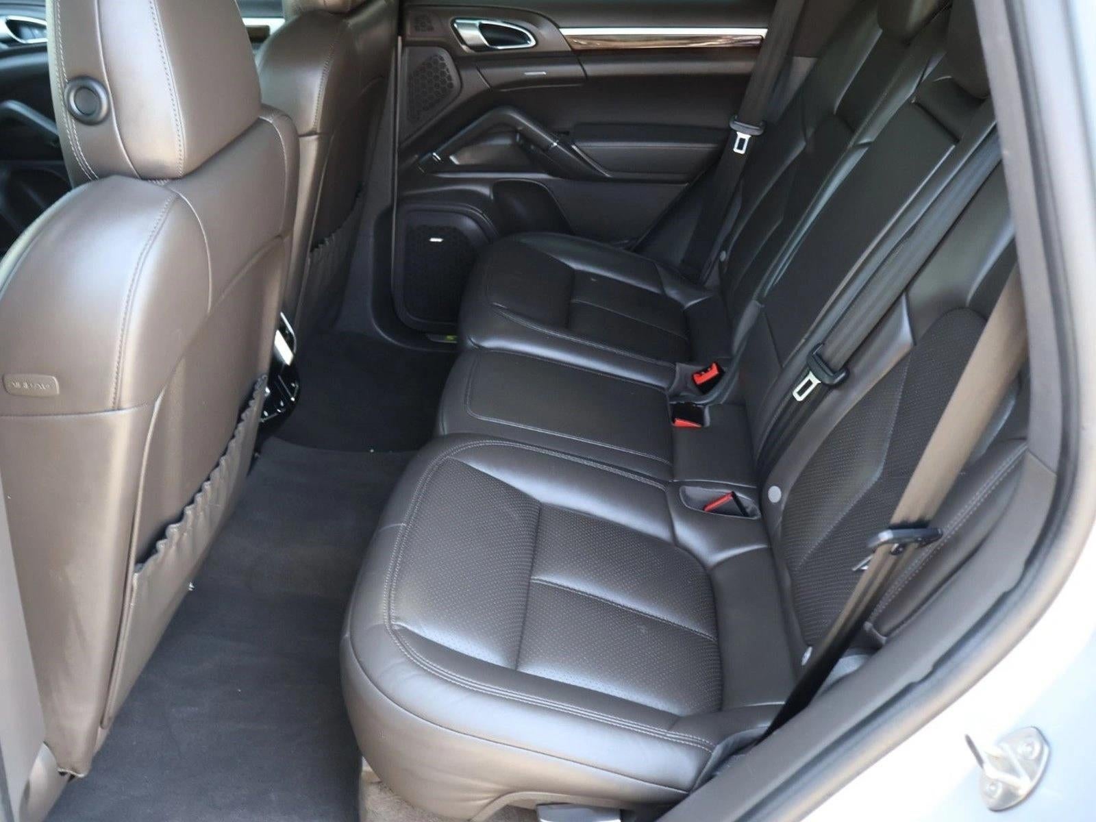 2017 Porsche Cayenne S E-Hybrid Platinum Edition AWD