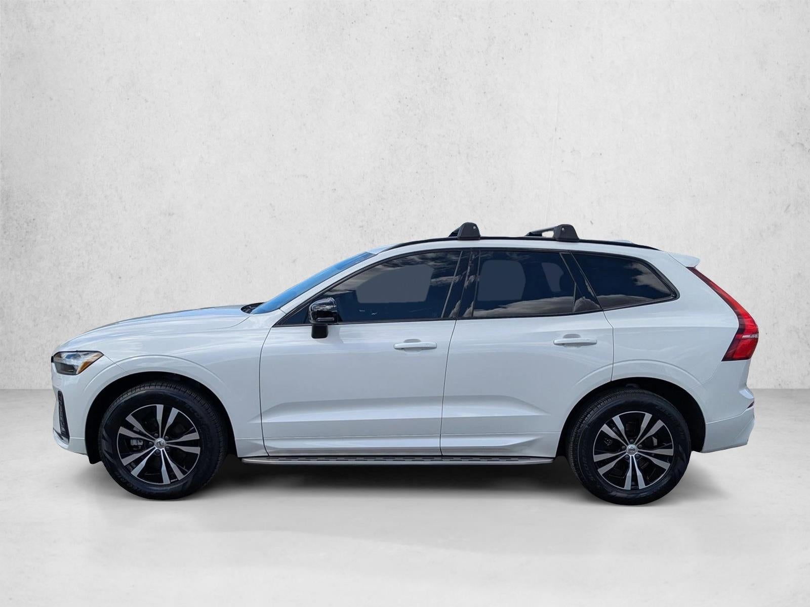 2024 Volvo XC60 B5 AWD Core Dark Theme