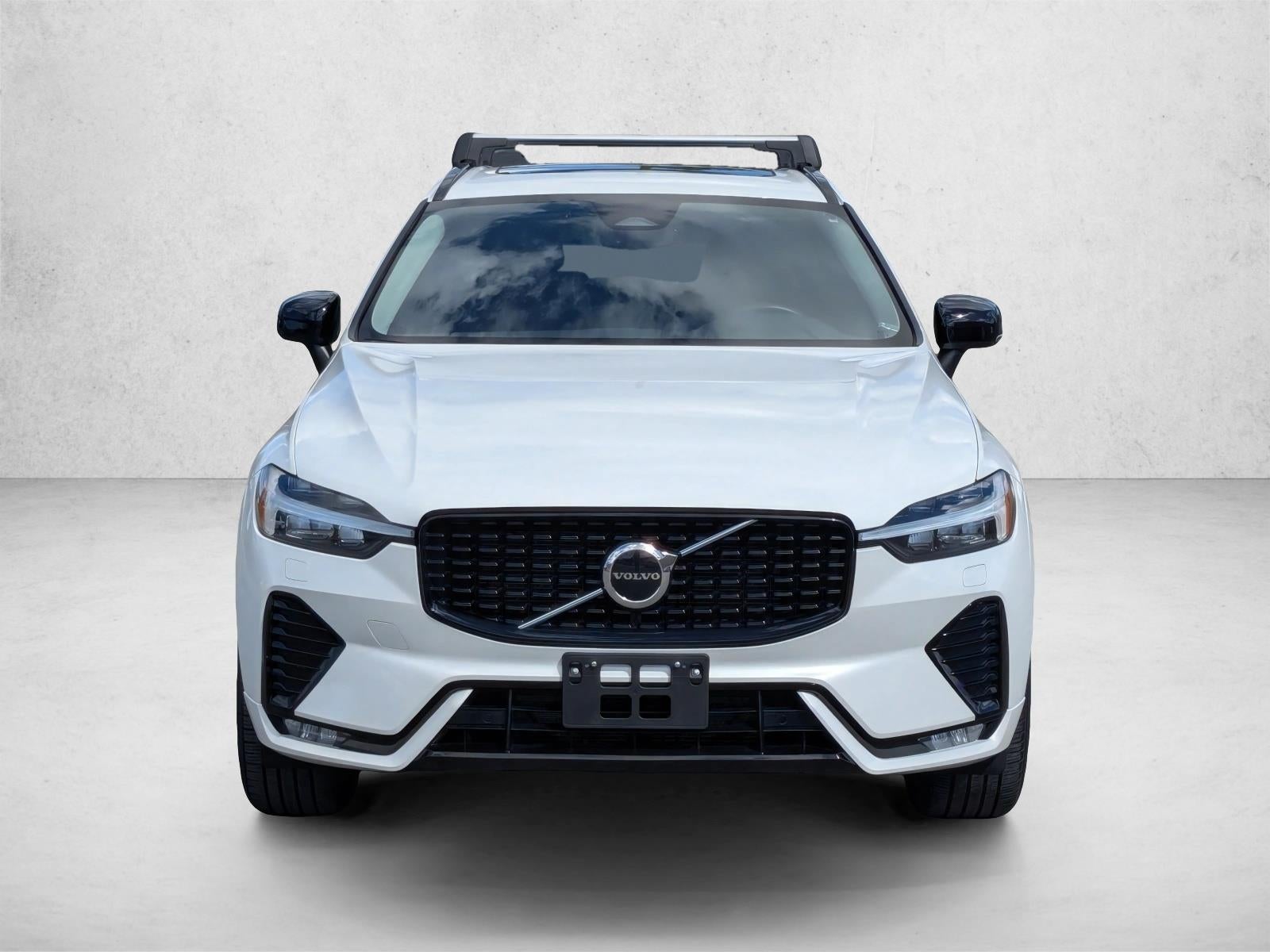 2024 Volvo XC60 B5 AWD Core Dark Theme