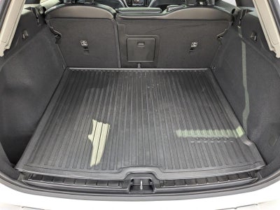 2024 Volvo XC60 B5 AWD Core Dark Theme