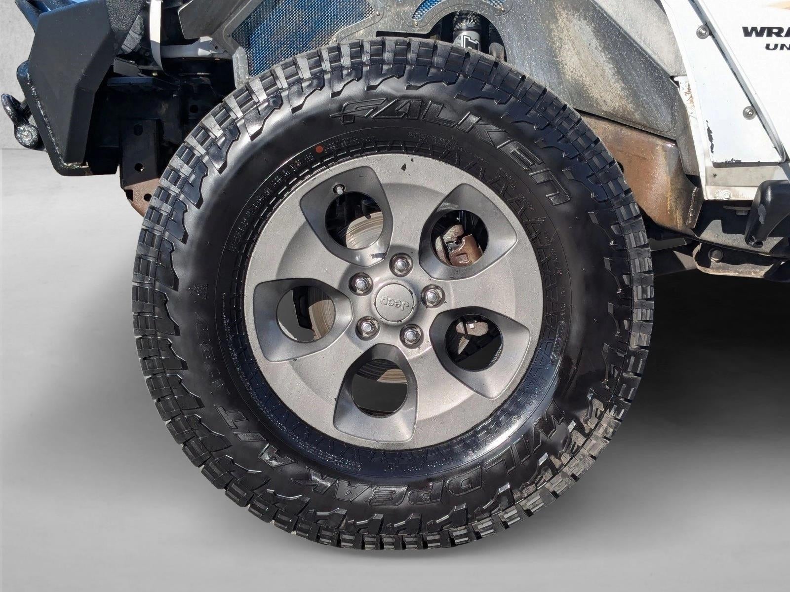 2014 Jeep Wrangler Unlimited 4WD 4dr Sahara