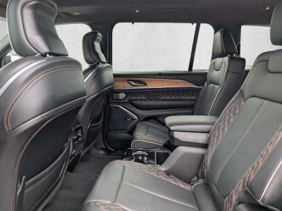 2023 Jeep Grand Cherokee L Summit Reserve 4x4