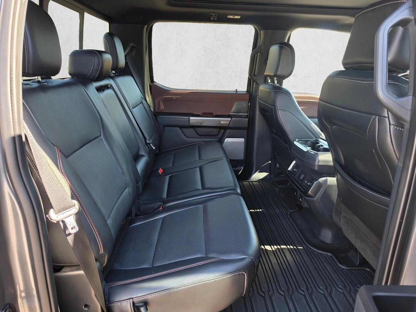 2022 Ford F-150 LARIAT 4WD SuperCrew 5.5' Box