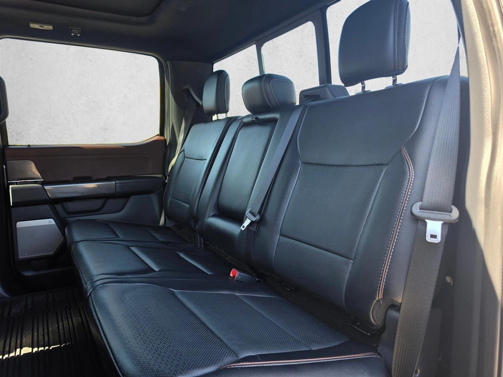 2022 Ford F-150 LARIAT 4WD SuperCrew 5.5' Box