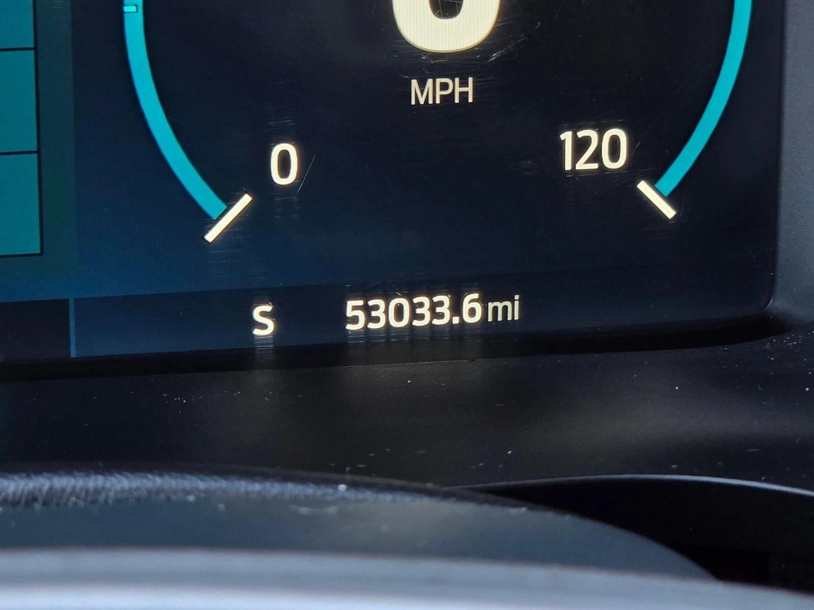 2022 Ford F-150 LARIAT 4WD SuperCrew 5.5' Box