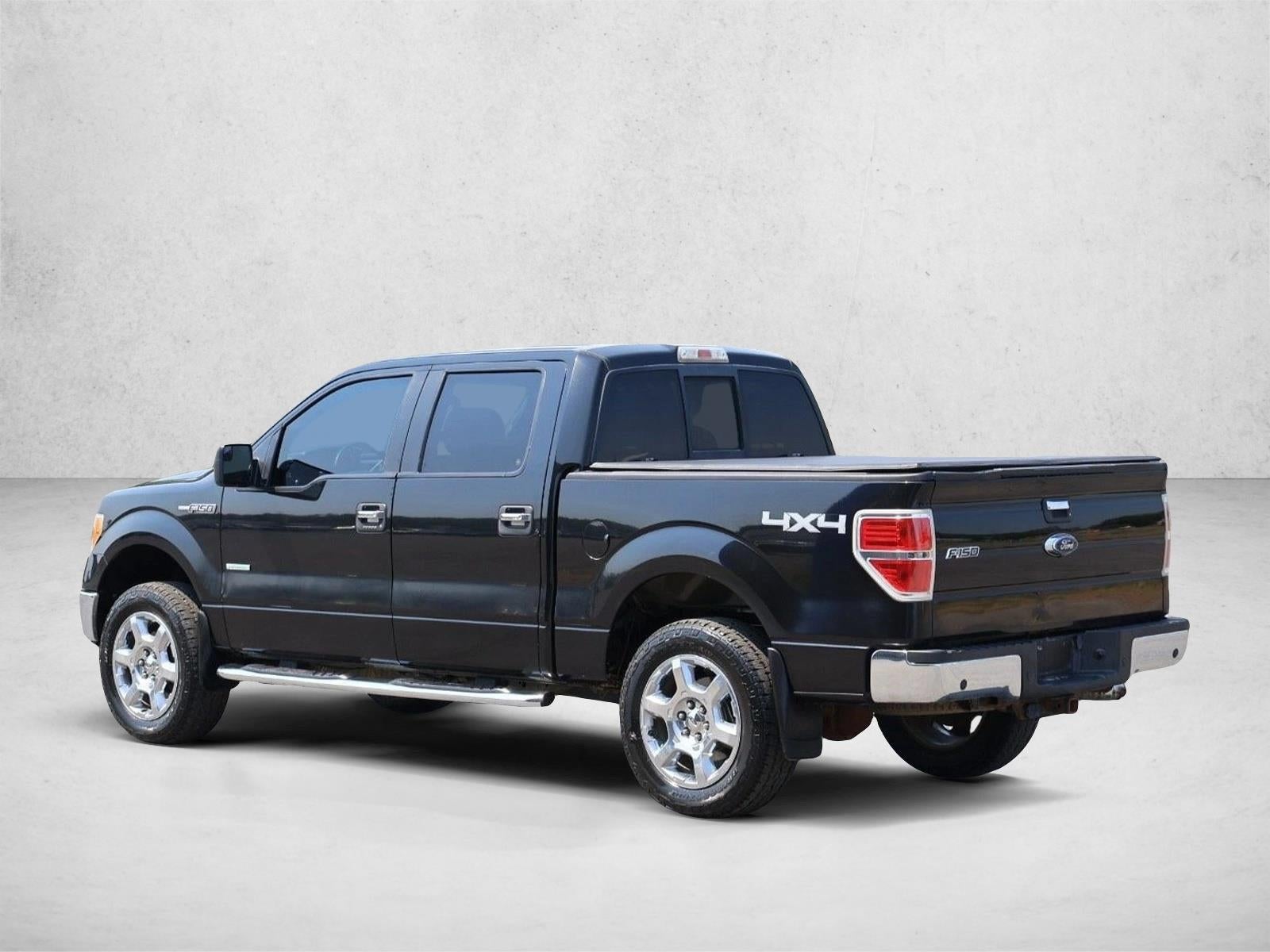 2013 Ford F-150 4WD SuperCrew 5-1/2 Ft Box XLT