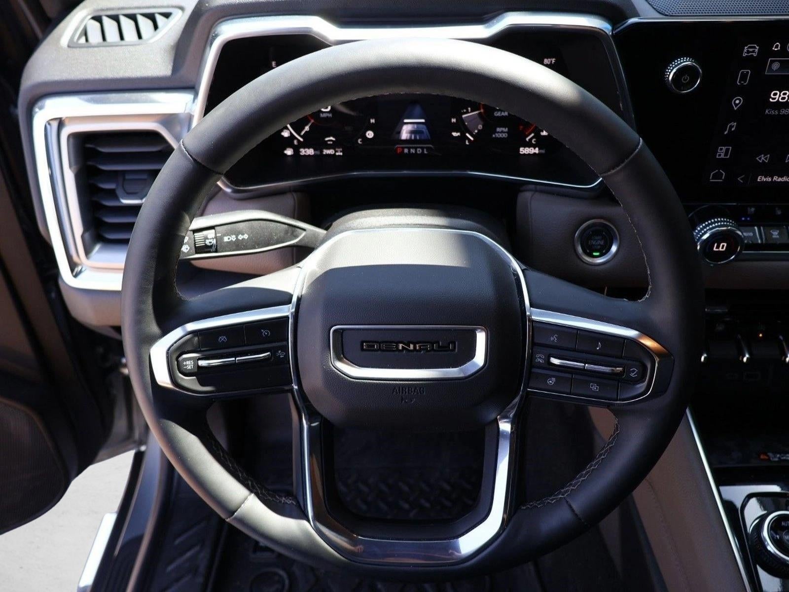 2024 GMC Canyon Crew Cab Short Box 4-Wheel Drive Denali