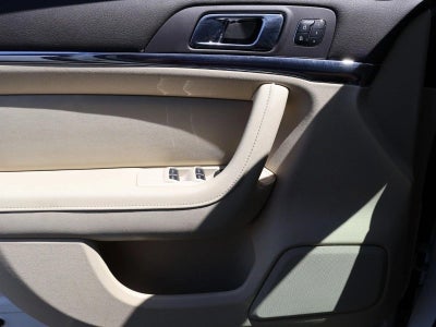 2013 Lincoln MKS 4dr Sdn 3.7L FWD
