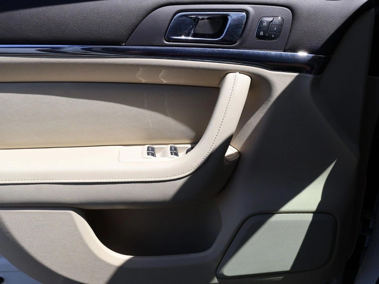 2013 Lincoln MKS 4dr Sdn 3.7L FWD