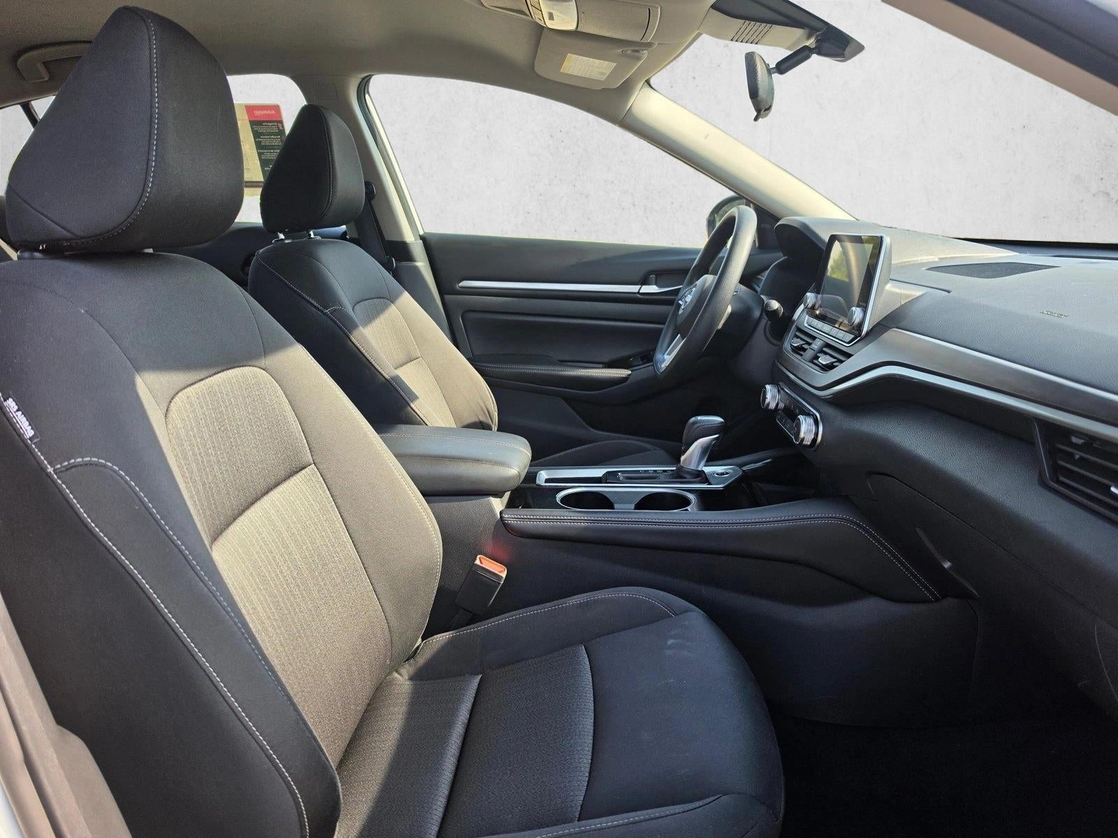 2023 Nissan Altima 2.5 SV Sedan