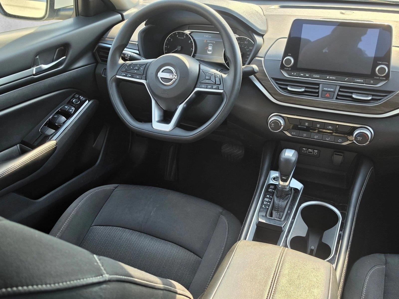 2023 Nissan Altima 2.5 SV Sedan