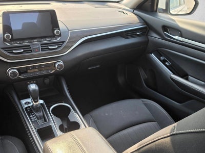 2023 Nissan Altima 2.5 SV Sedan