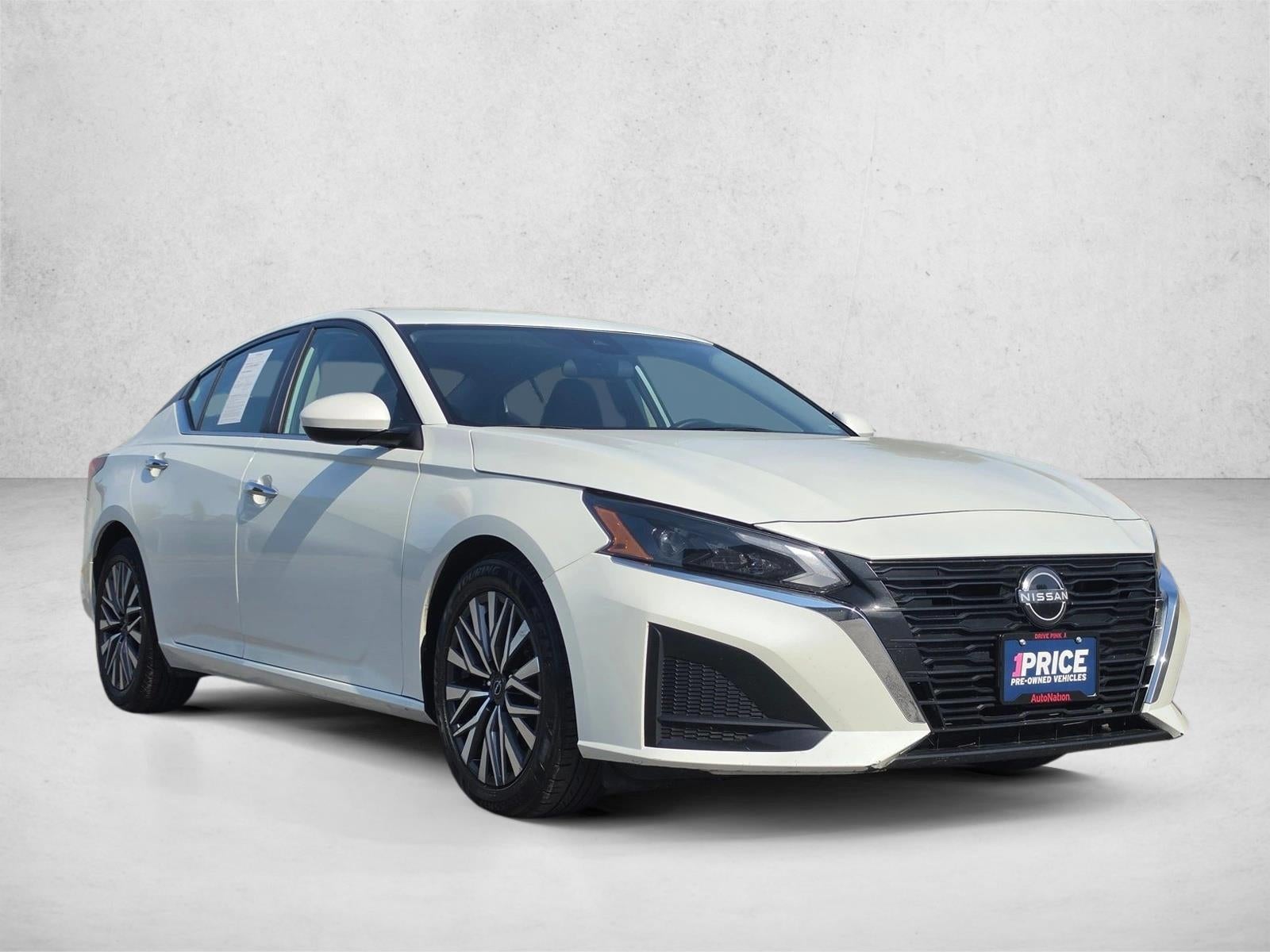 2023 Nissan Altima 2.5 SV Sedan