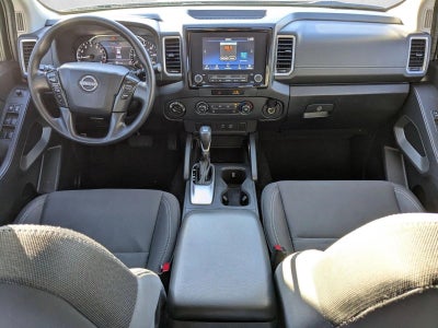2022 Nissan Frontier Crew Cab 4x4 SV Auto