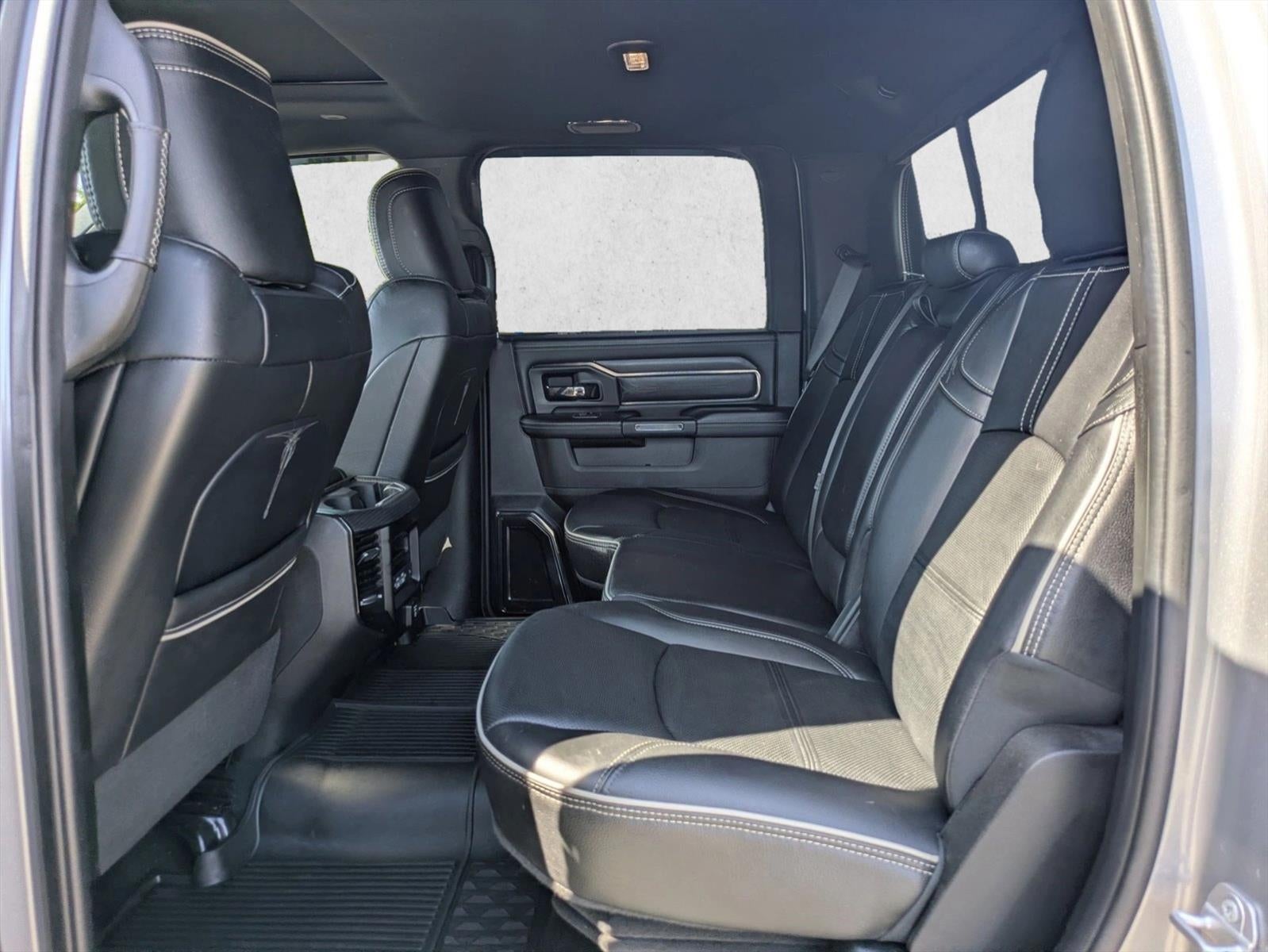 2022 RAM 2500 Limited 4x4 Crew Cab 6'4" Box