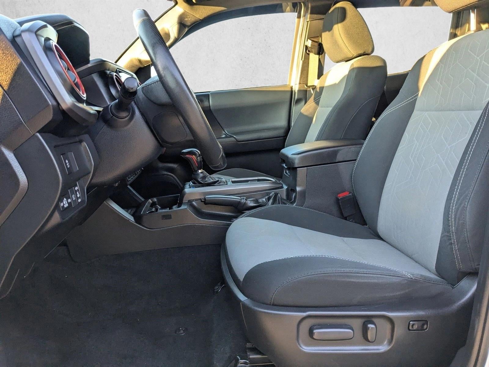 2020 Toyota Tacoma 4WD 4WD TRD Off Road Double Cab 5' Bed V6 AT (Natl)