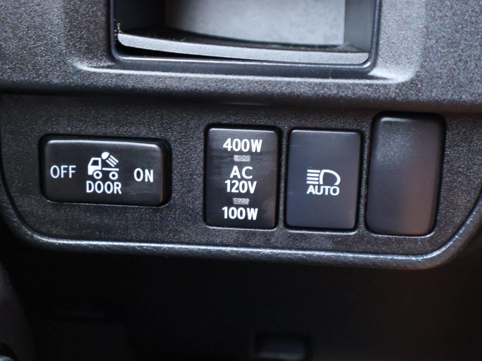 2018 Toyota Tacoma TRD Off Road Double Cab 6' Bed V6 4x4 AT (Natl)