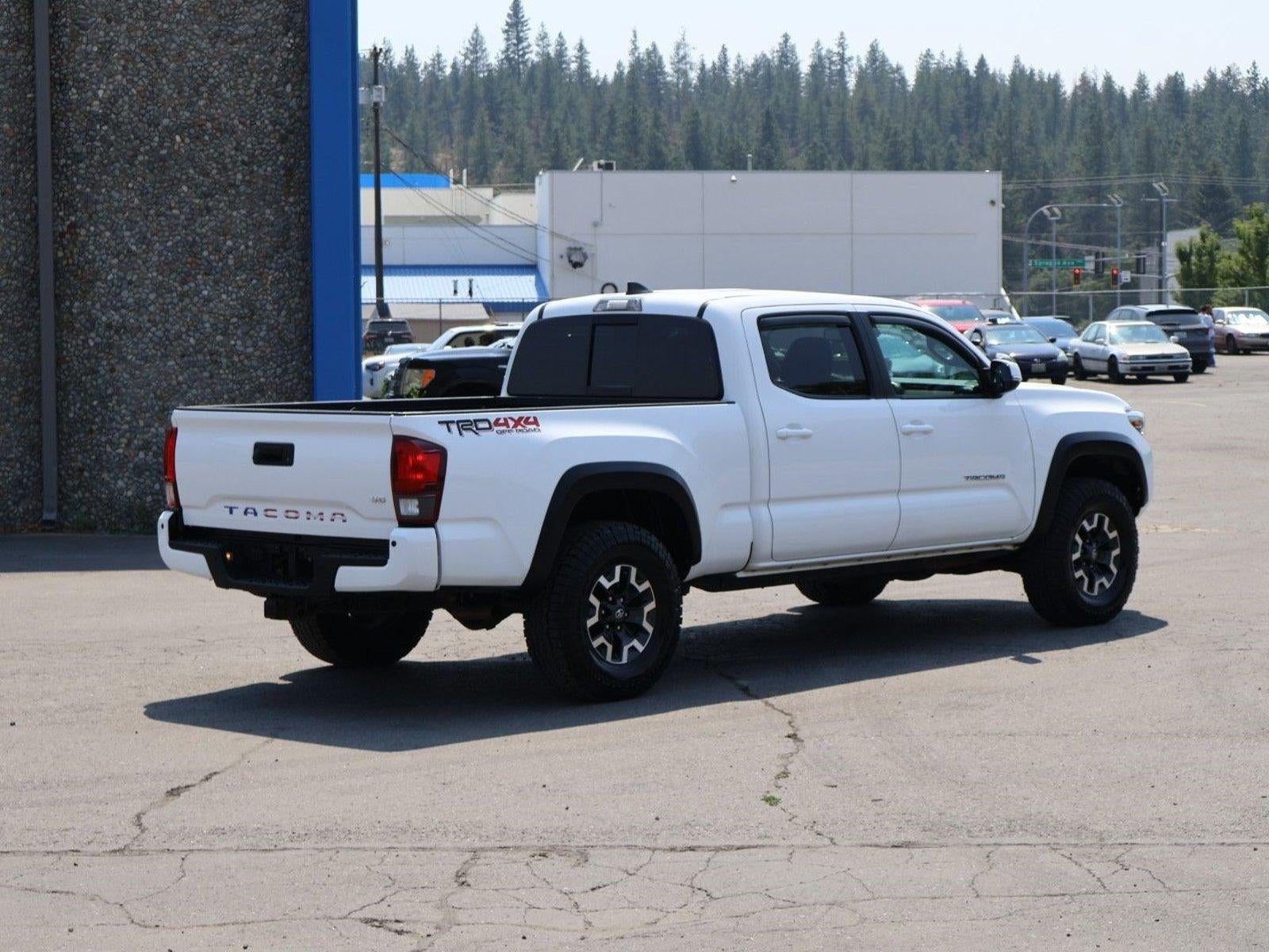 2018 Toyota Tacoma TRD Off Road Double Cab 6' Bed V6 4x4 AT (Natl)