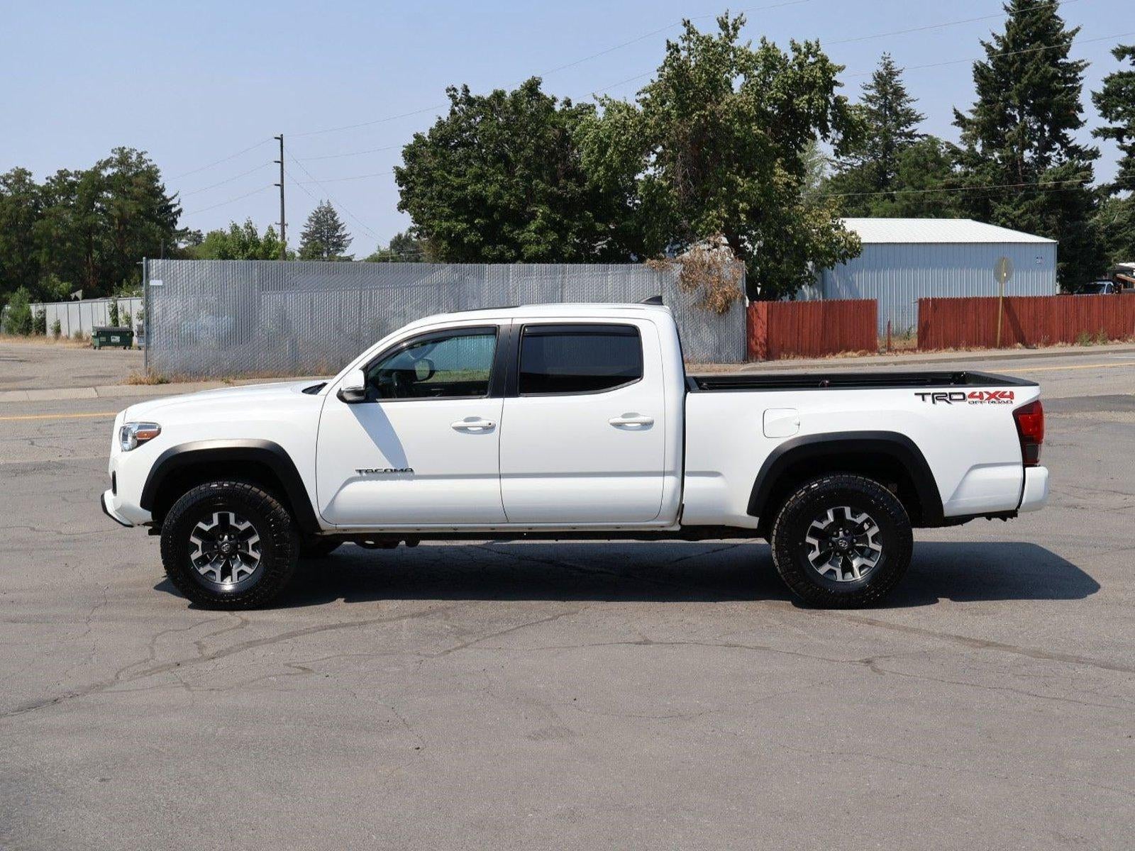 2018 Toyota Tacoma TRD Off Road Double Cab 6' Bed V6 4x4 AT (Natl)
