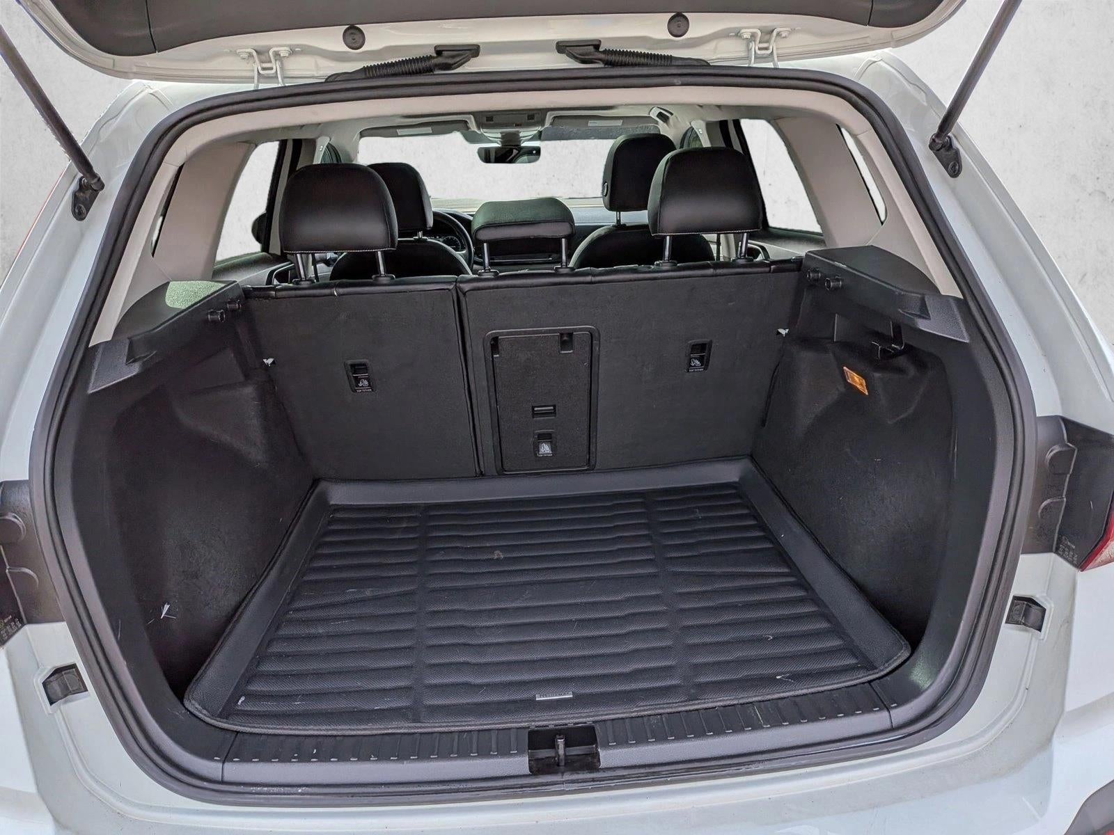 2023 Volkswagen Taos SEL 4MOTION *Ltd Avail*