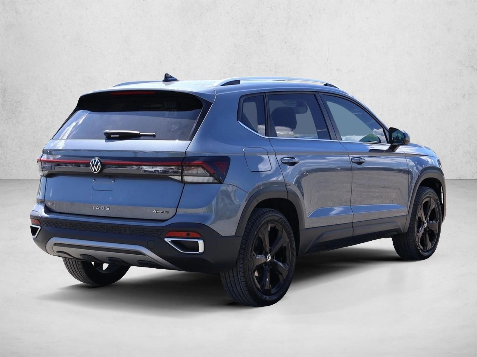2025 Volkswagen Taos SEL 4MOTION