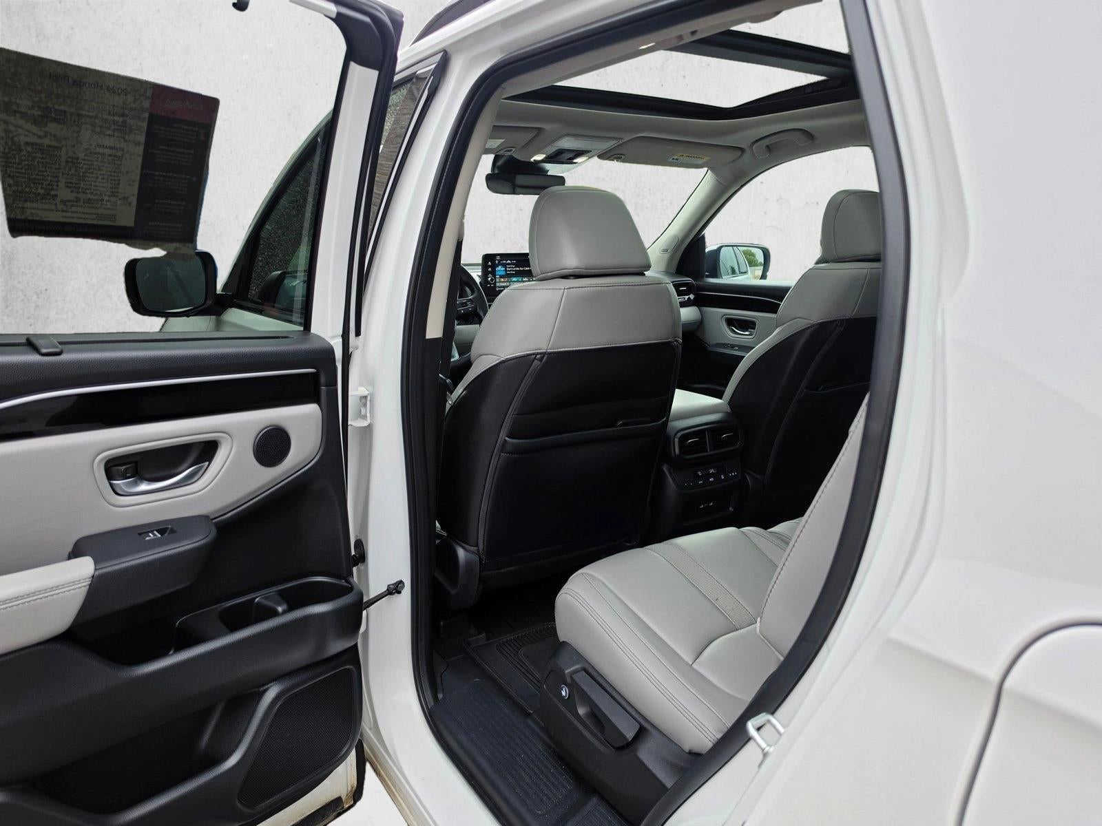2024 Honda Pilot Touring AWD