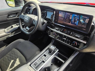 2026 Nissan Pathfinder SV 2WD