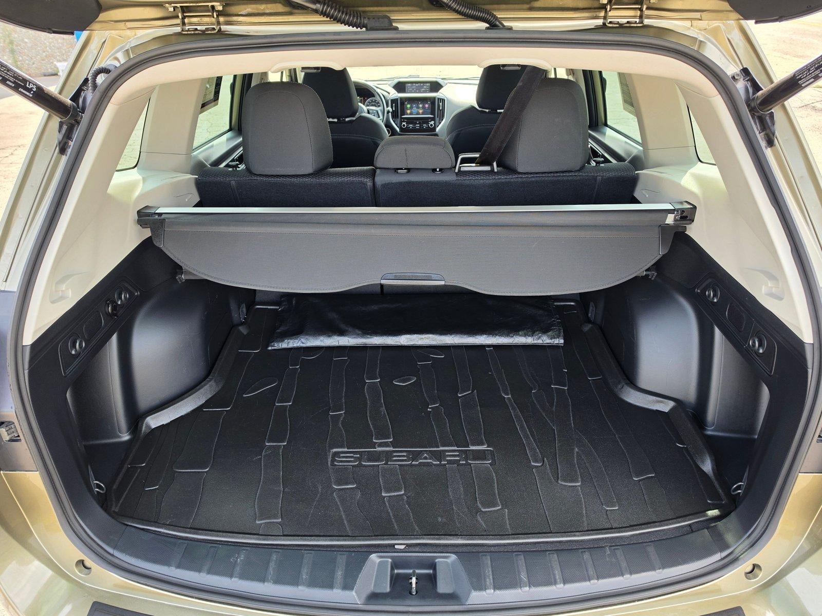 2023 Subaru Forester Premium CVT