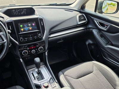 2023 Subaru Forester Premium CVT
