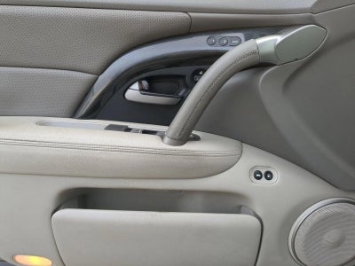 2010 Acura RL Automatic with Technology Package