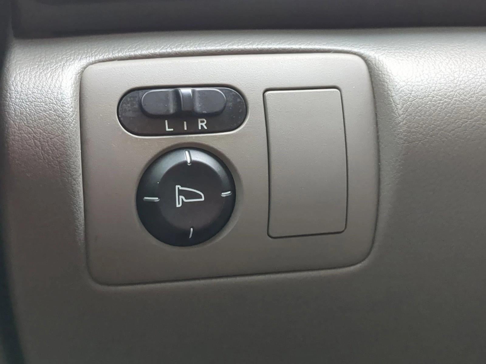 2010 Acura RL Automatic with Technology Package