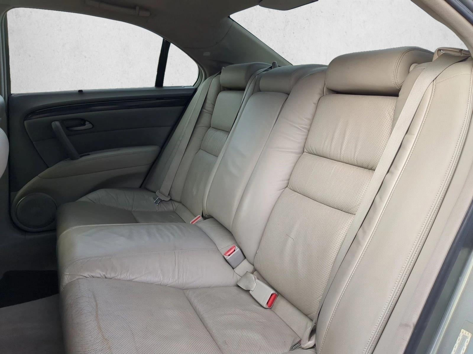 2010 Acura RL Automatic with Technology Package