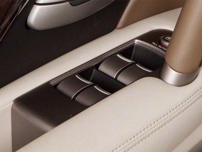 2010 Acura RL Automatic with Technology Package