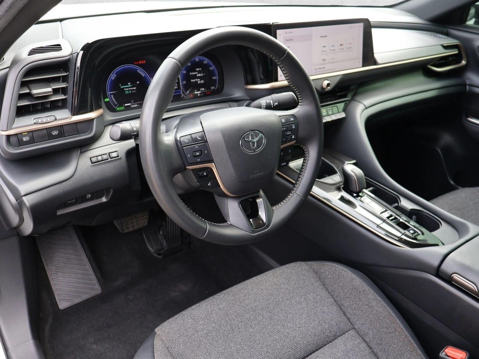 2024 Toyota Crown XLE AWD (Natl)