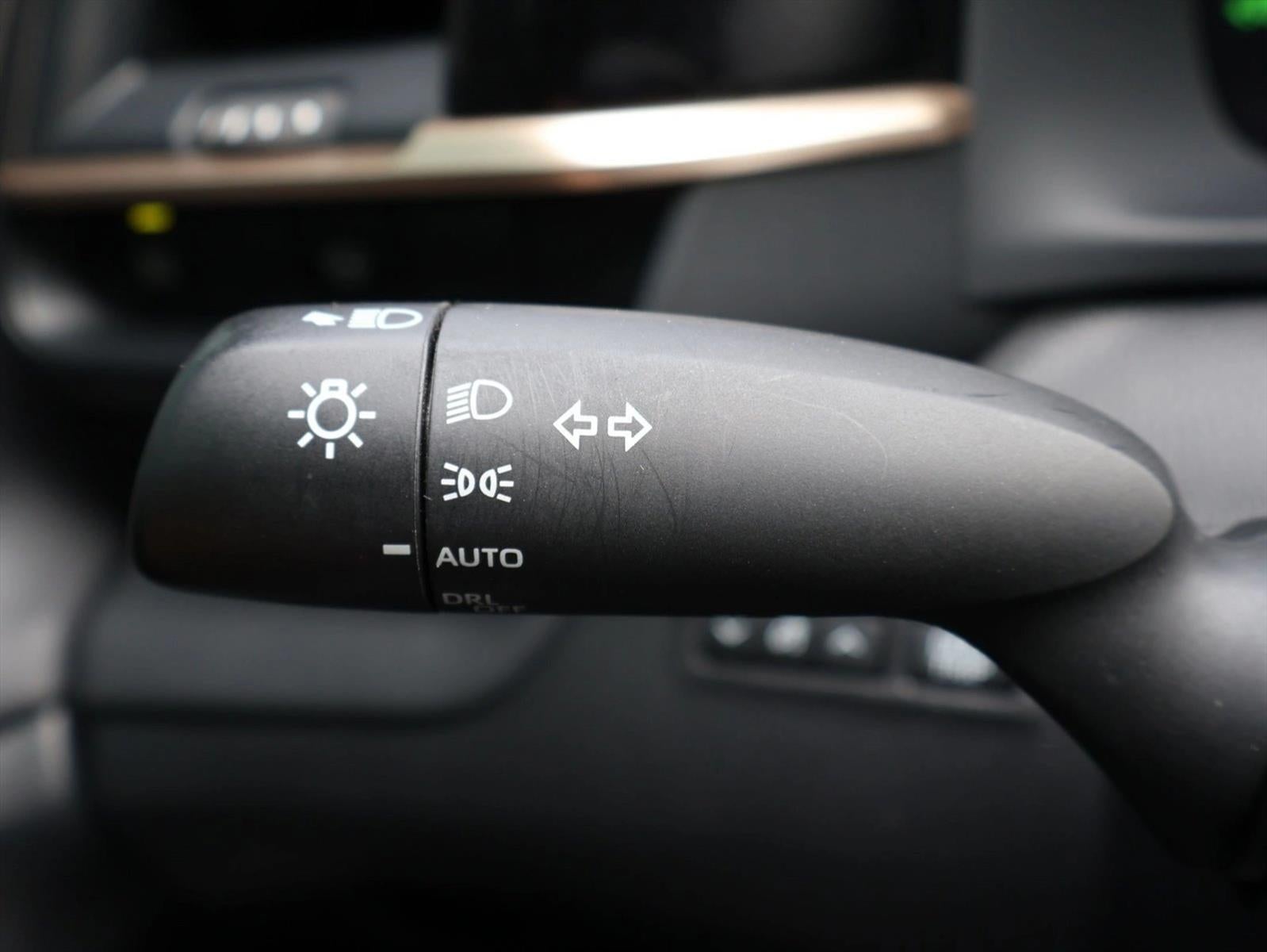 2024 Toyota Crown XLE AWD (Natl)