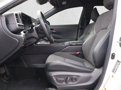 2024 Toyota Crown XLE AWD (Natl)