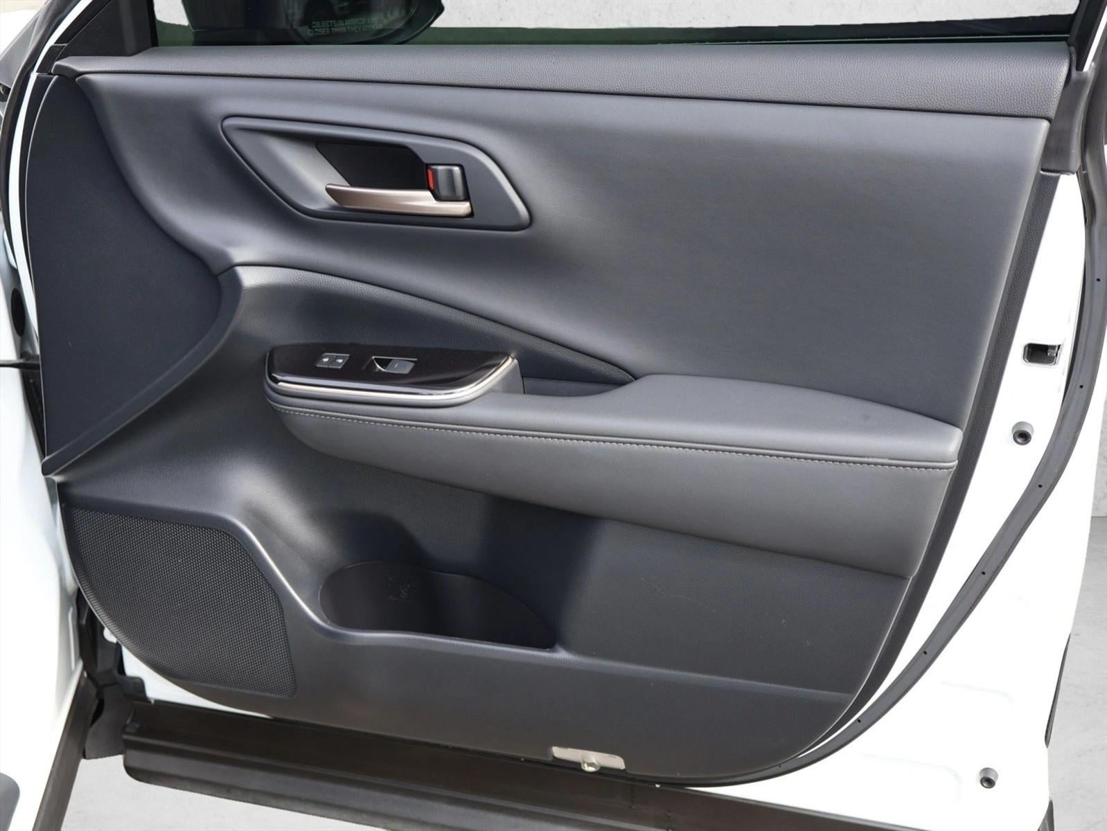 2024 Toyota Crown XLE AWD (Natl)