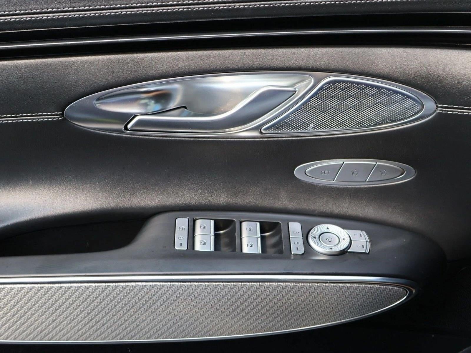2022 Genesis GV70 2.5T AWD