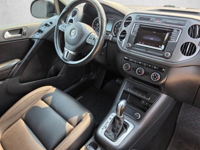 2016 Volkswagen Tiguan 4MOTION 4dr Auto S