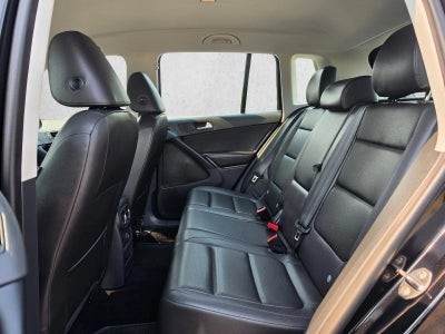 2016 Volkswagen Tiguan 4MOTION 4dr Auto S