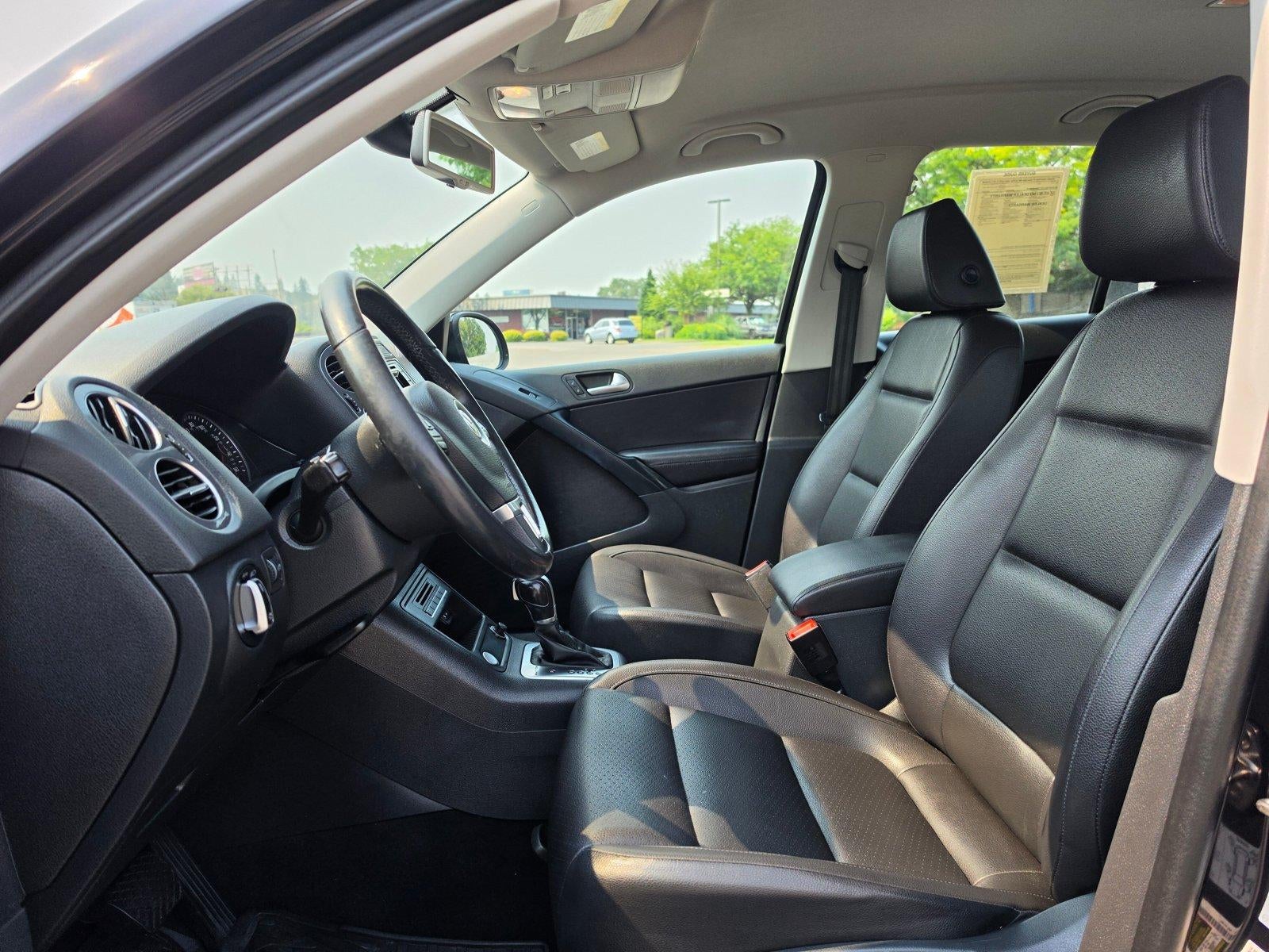 2016 Volkswagen Tiguan 4MOTION 4dr Auto S