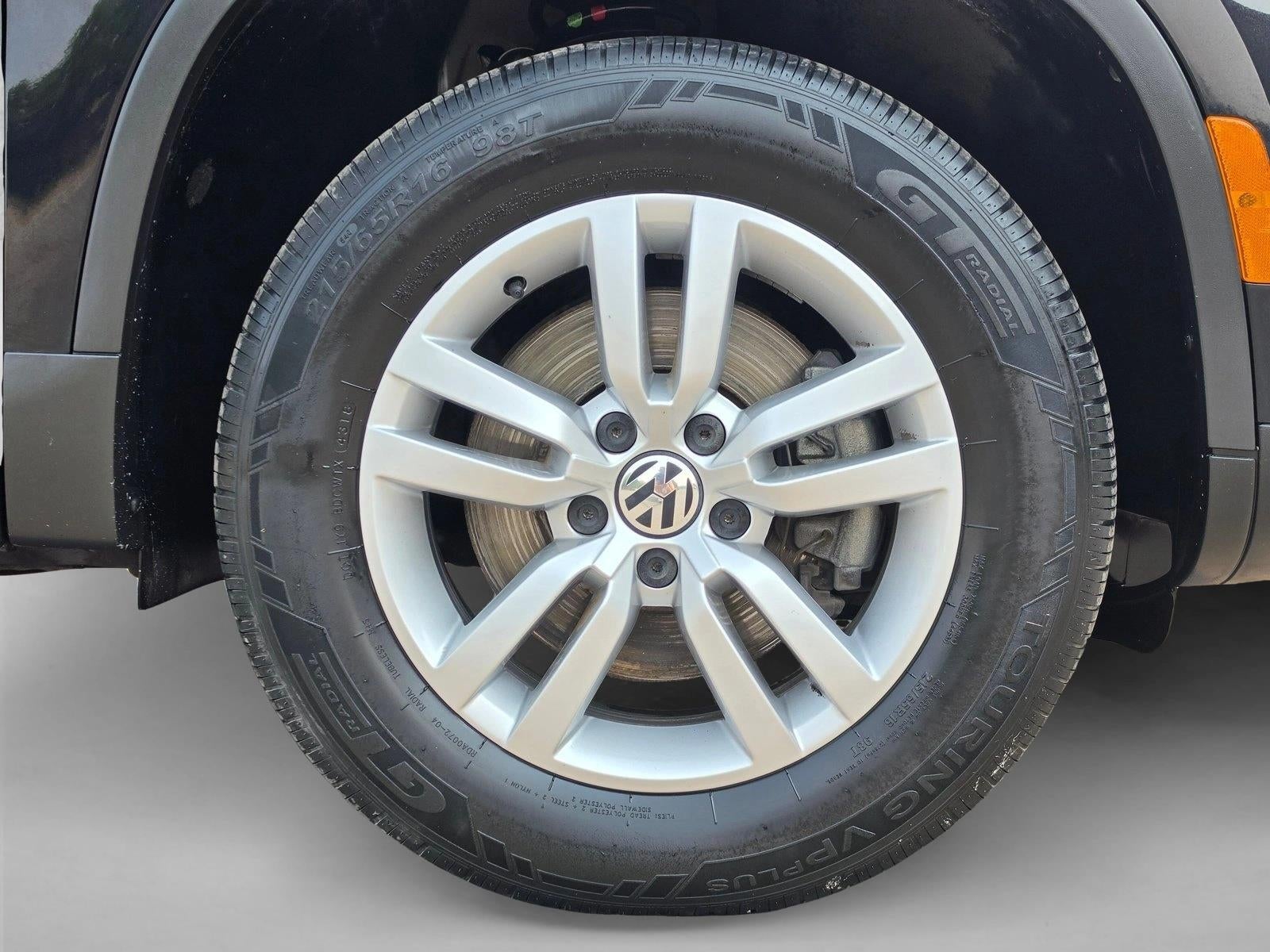 2016 Volkswagen Tiguan 4MOTION 4dr Auto S