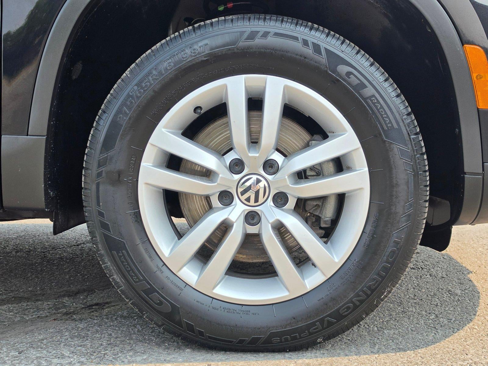 2016 Volkswagen Tiguan 4MOTION 4dr Auto S