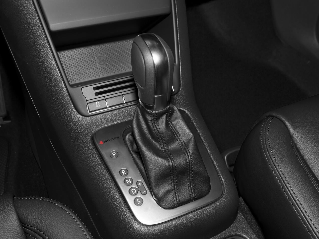 2016 Volkswagen Tiguan 4MOTION 4dr Auto S