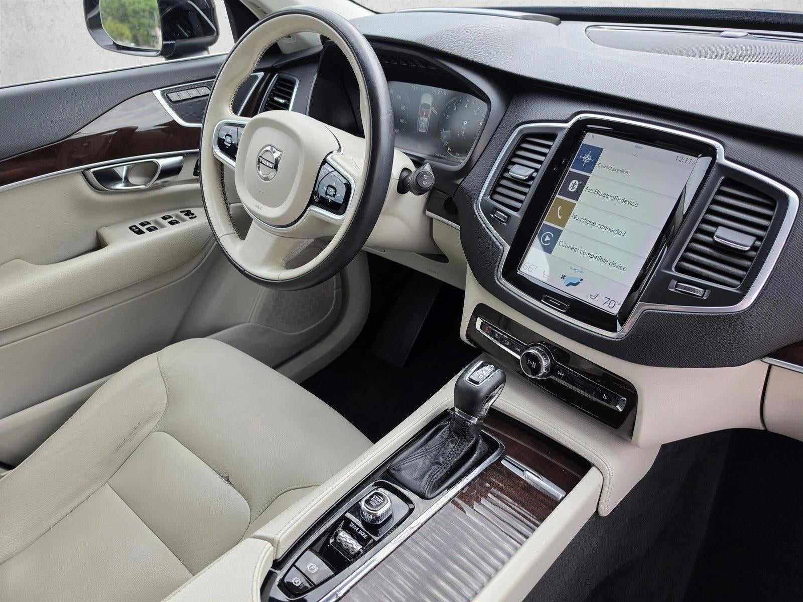 2019 Volvo XC90 T6 AWD Momentum