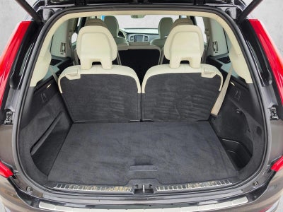 2019 Volvo XC90 T6 AWD Momentum